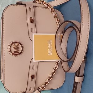 NWOT BEAUTIFUL MICHAEL KORS CROSSBODY